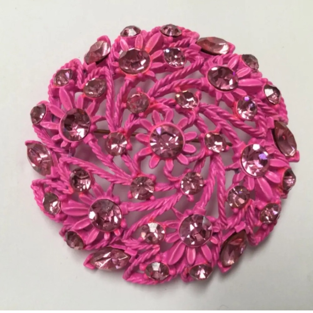 Rare Bedazzled 1960s Vintage Rhinestone and Enamel Bright Pink Brooch